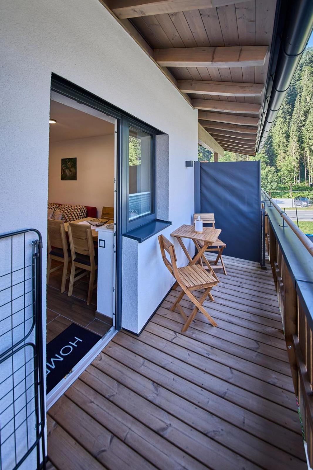 Haus Joan - Apartments Saalbach-Hinterglemm Zewnętrze zdjęcie
