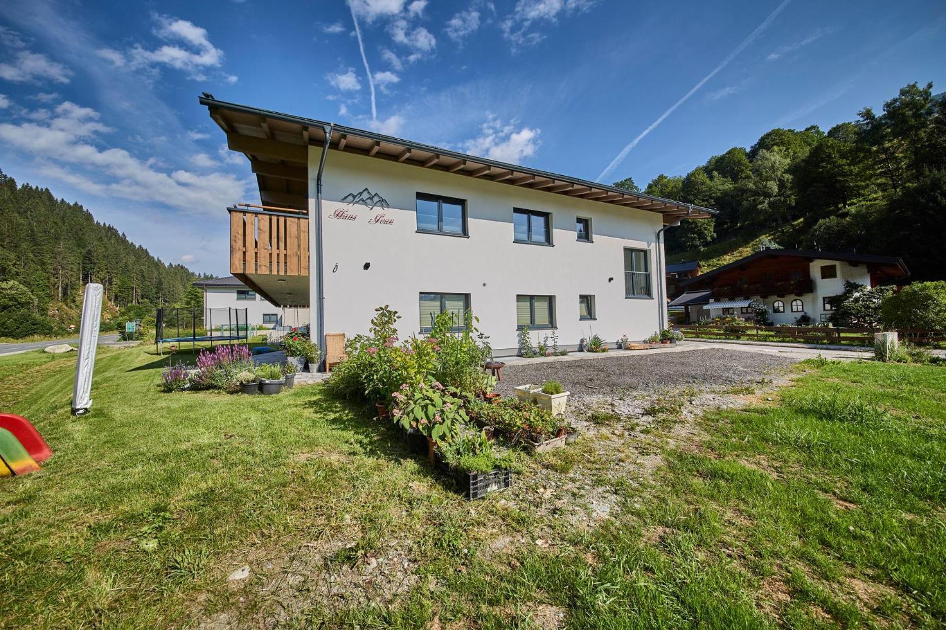 Haus Joan - Apartments Saalbach-Hinterglemm Zewnętrze zdjęcie